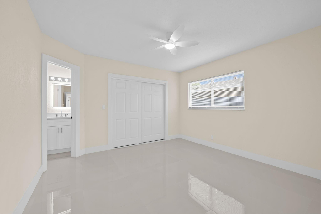 832 Ne 12th Avenue - Photo 4