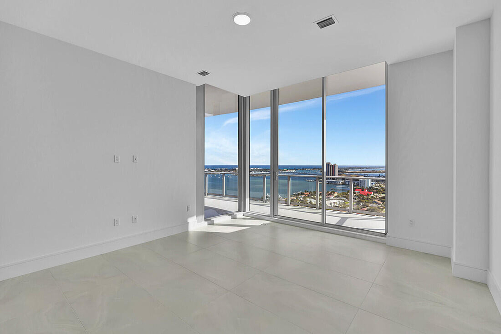 220 Lake Shore Drive - Photo 10