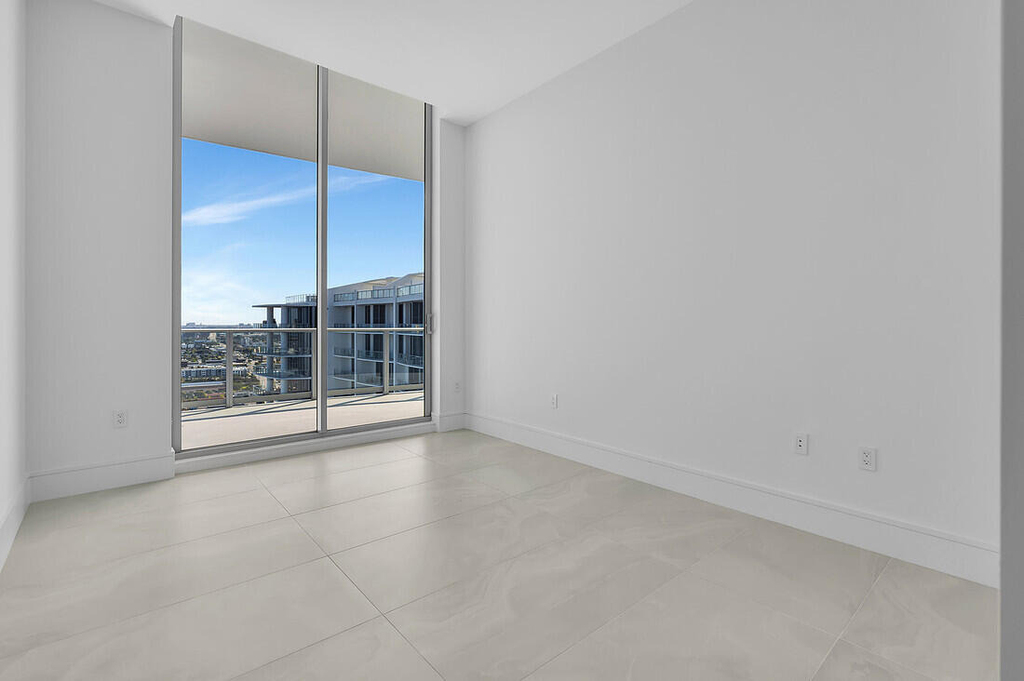 220 Lake Shore Drive - Photo 16