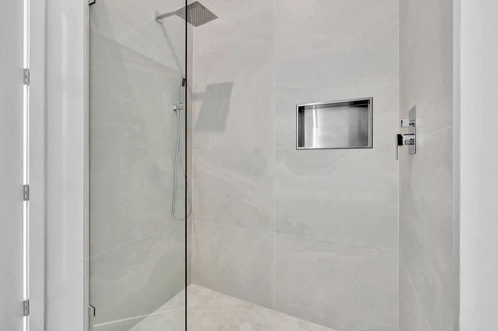220 Lake Shore Drive - Photo 21