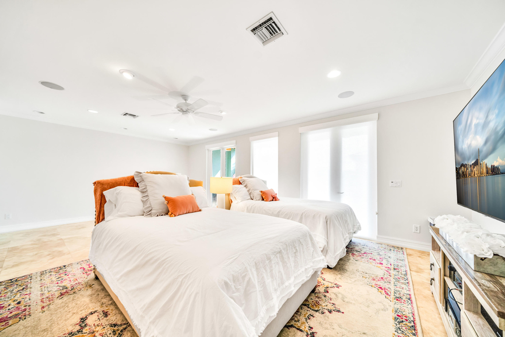 138 Marine Way - Photo 4