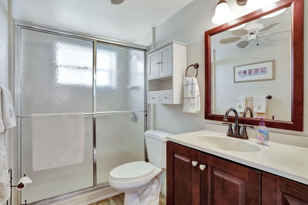 999 N Riverside Drive - Photo 11