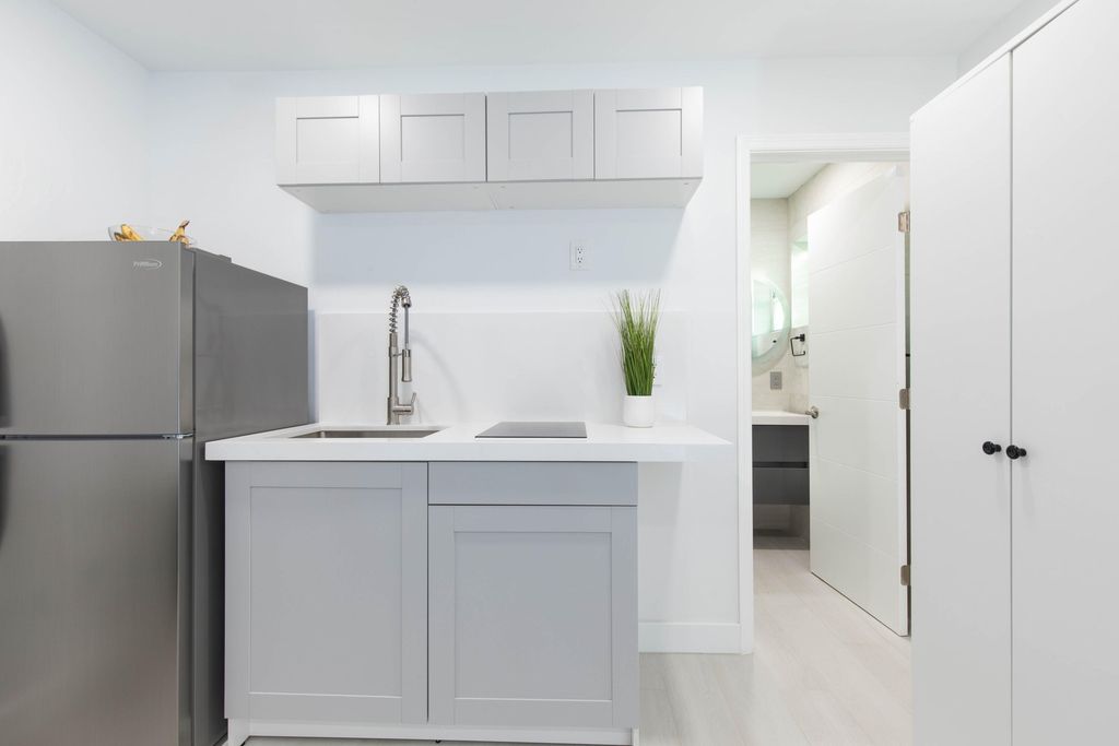 1826 Jefferson Street - Photo 0