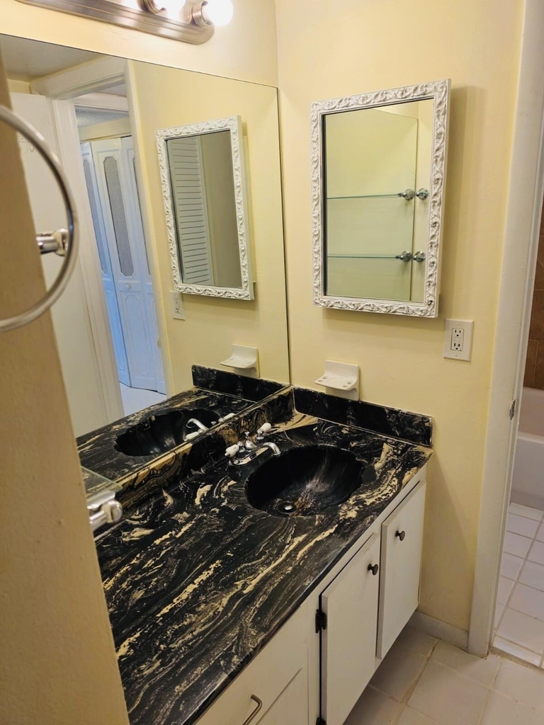 5940 Nw 64th Avenue - Photo 14