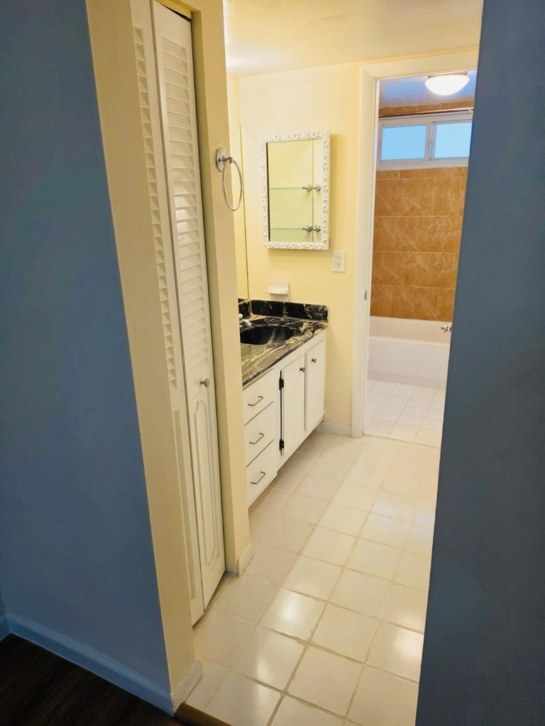 5940 Nw 64th Avenue - Photo 13