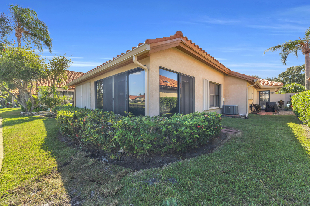 2735 Sw Mariposa Circle - Photo 13