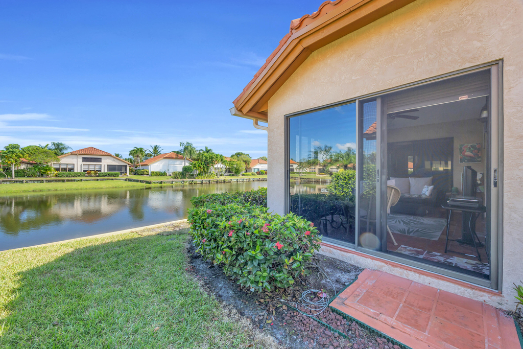 2735 Sw Mariposa Circle - Photo 14