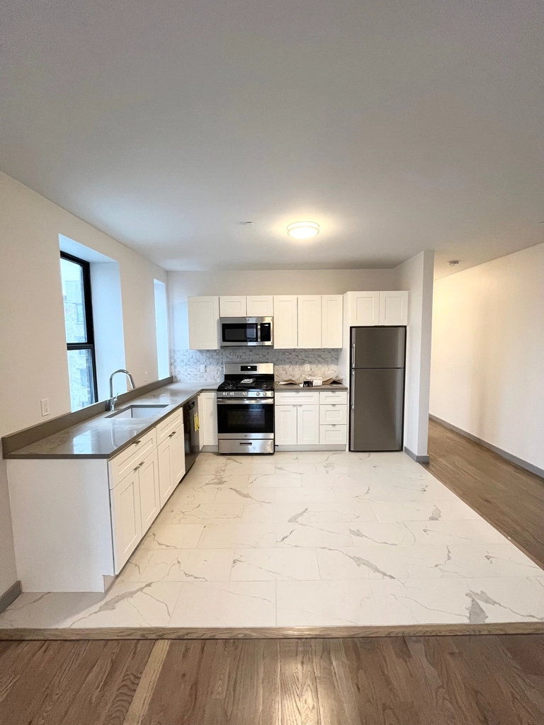 565 West 144th Street - Photo 6