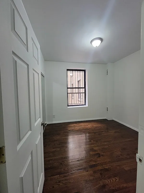 600 West 150th Street - Photo 7