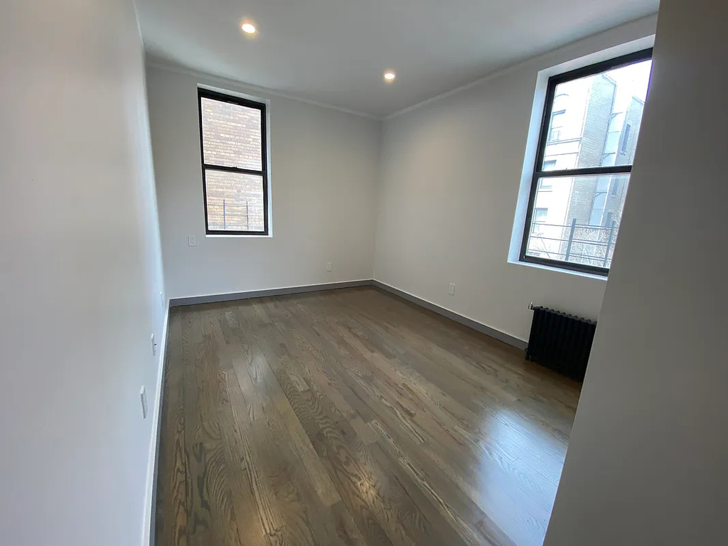 700 West 175th Street - Photo 6