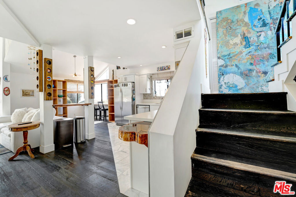 29231 Heathercliff Road - Photo 8