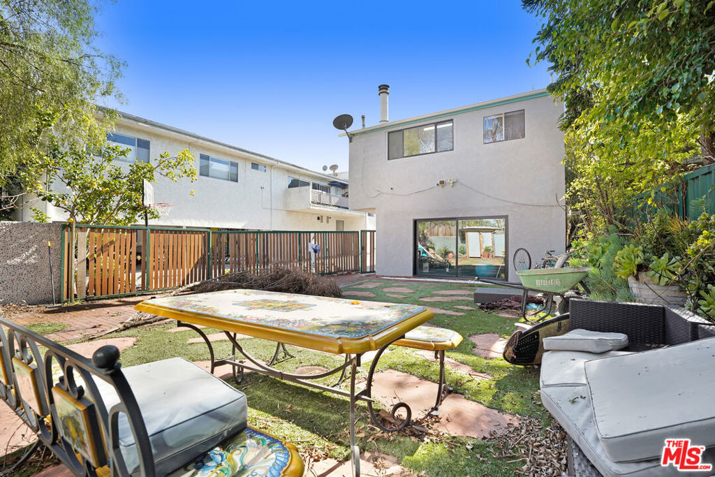 29231 Heathercliff Road - Photo 12