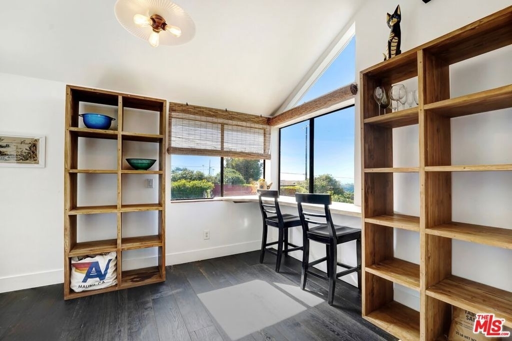 29231 Heathercliff Road - Photo 5