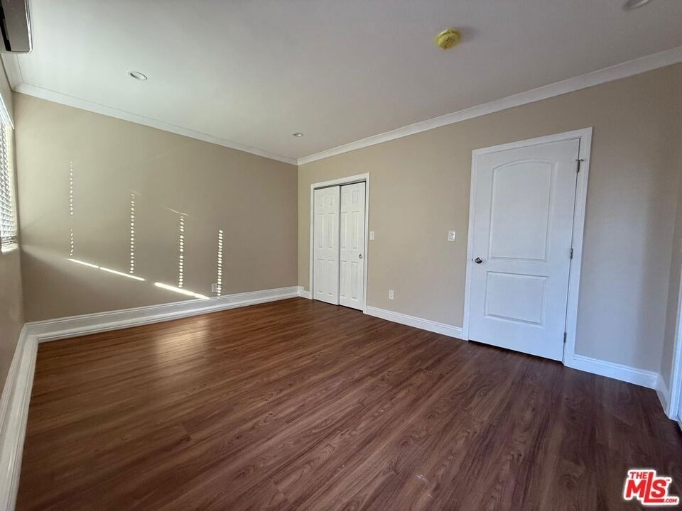 7632 Kraft Avenue - Photo 6