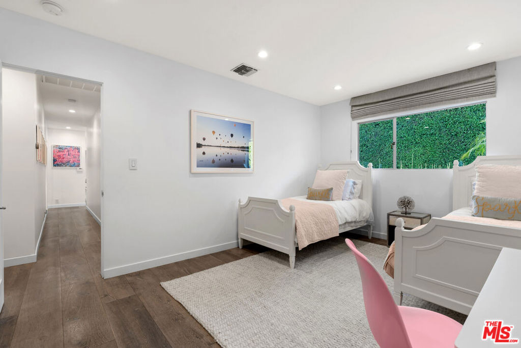 602 N Whittier Drive - Photo 25