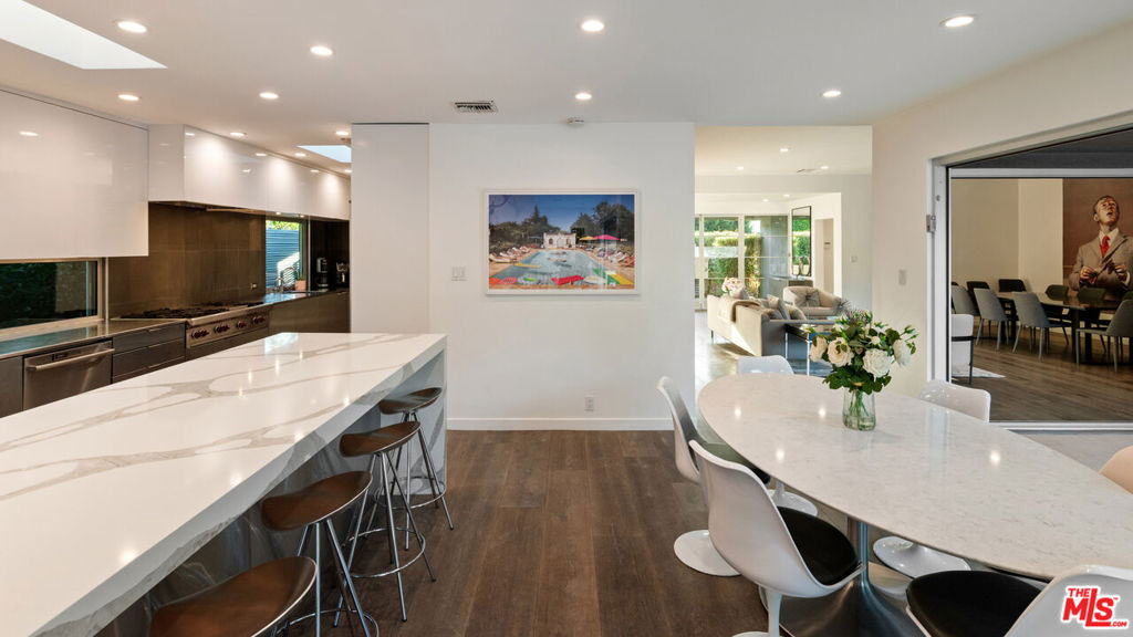 602 N Whittier Drive - Photo 12
