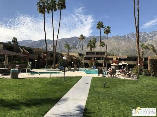 1655 E Palm Canyon Drive - Photo 13