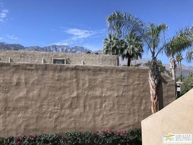 1655 E Palm Canyon Drive - Photo 9