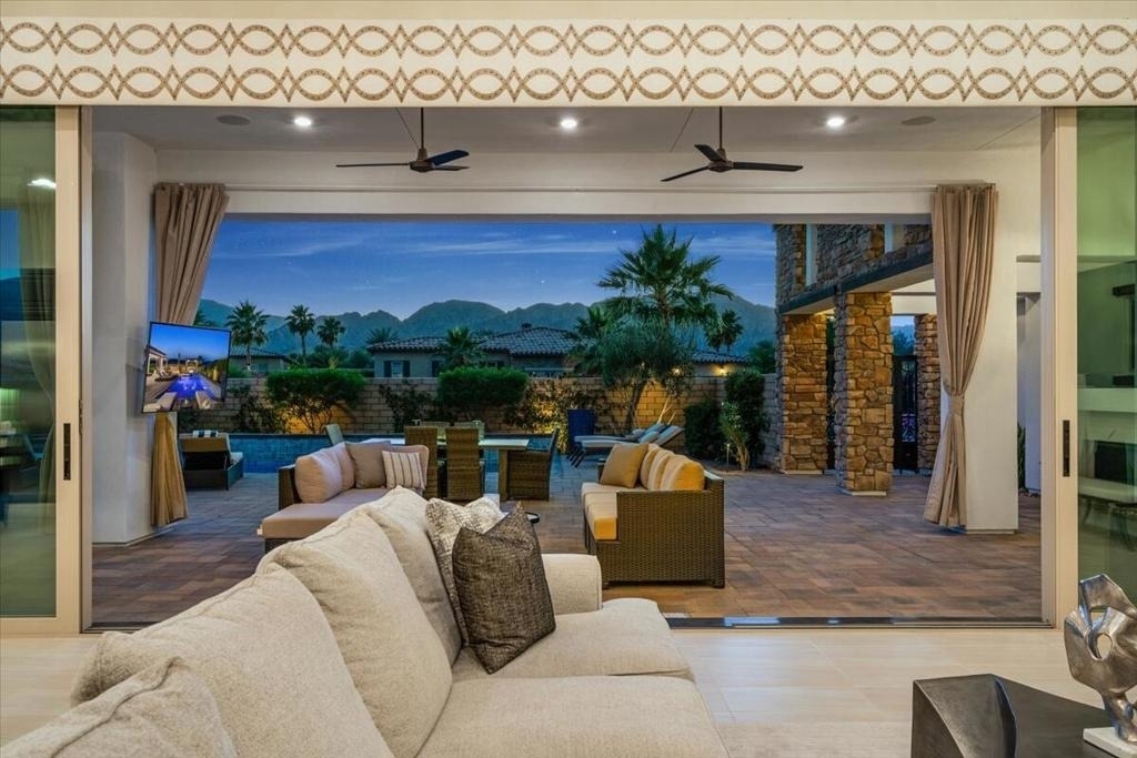 54770 Cavalcade Court - Photo 18
