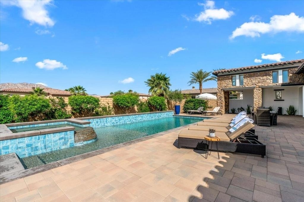 54770 Cavalcade Court - Photo 33