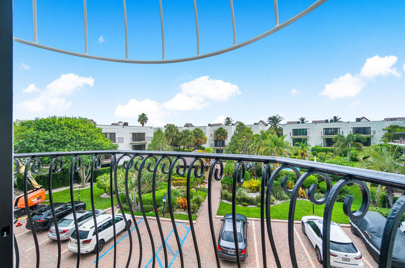 170 Celestial Way - Photo 29