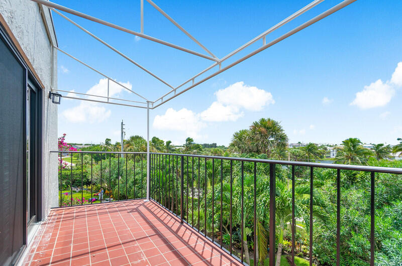 170 Celestial Way - Photo 24