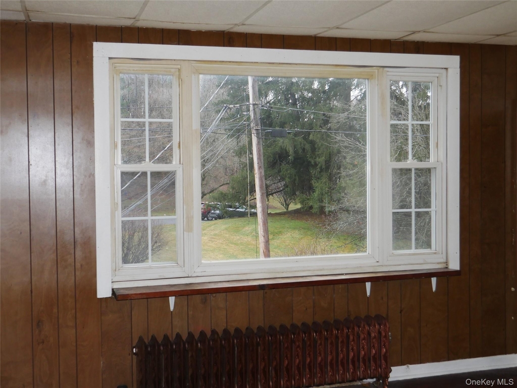 19 Main Street - Photo 8