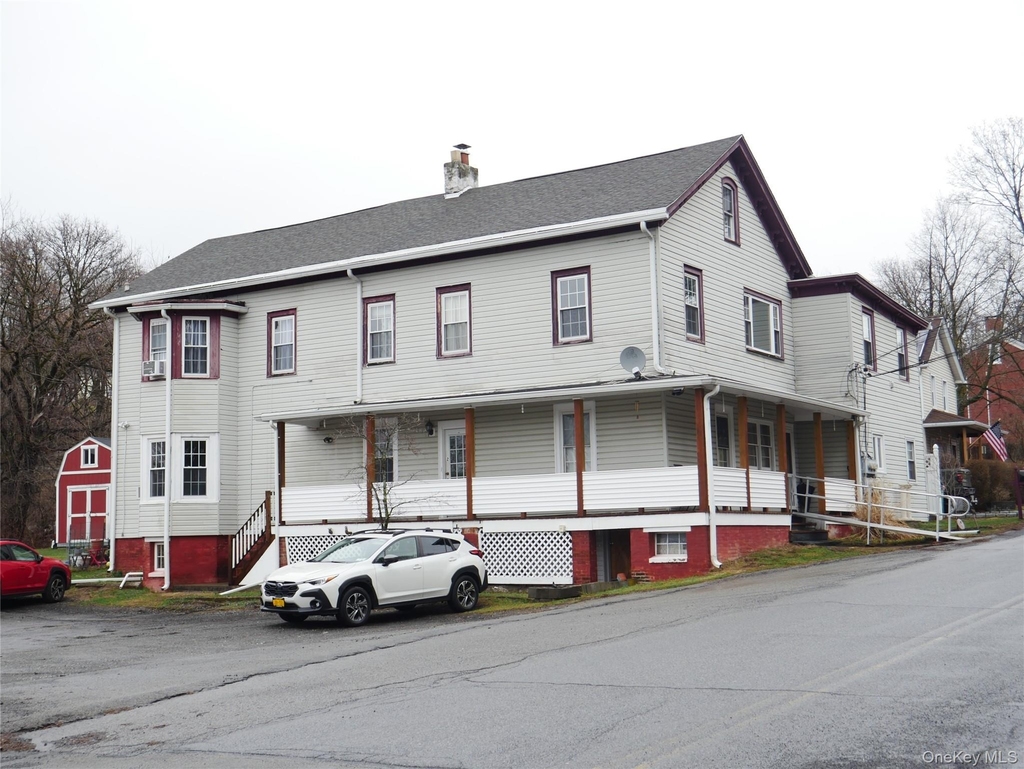 19 Main Street - Photo 0