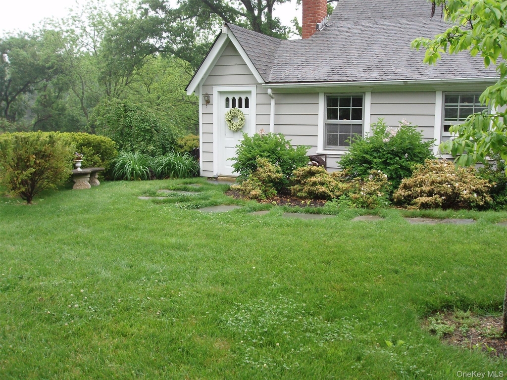 953 Ripley Lane - Photo 1