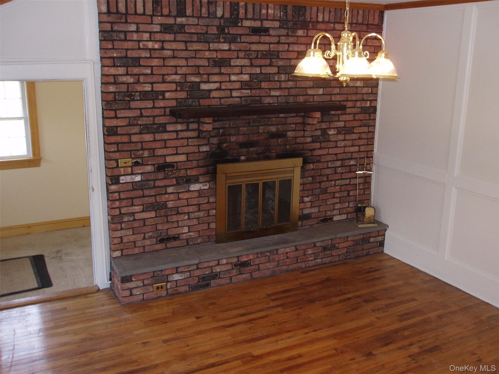 953 Ripley Lane - Photo 3