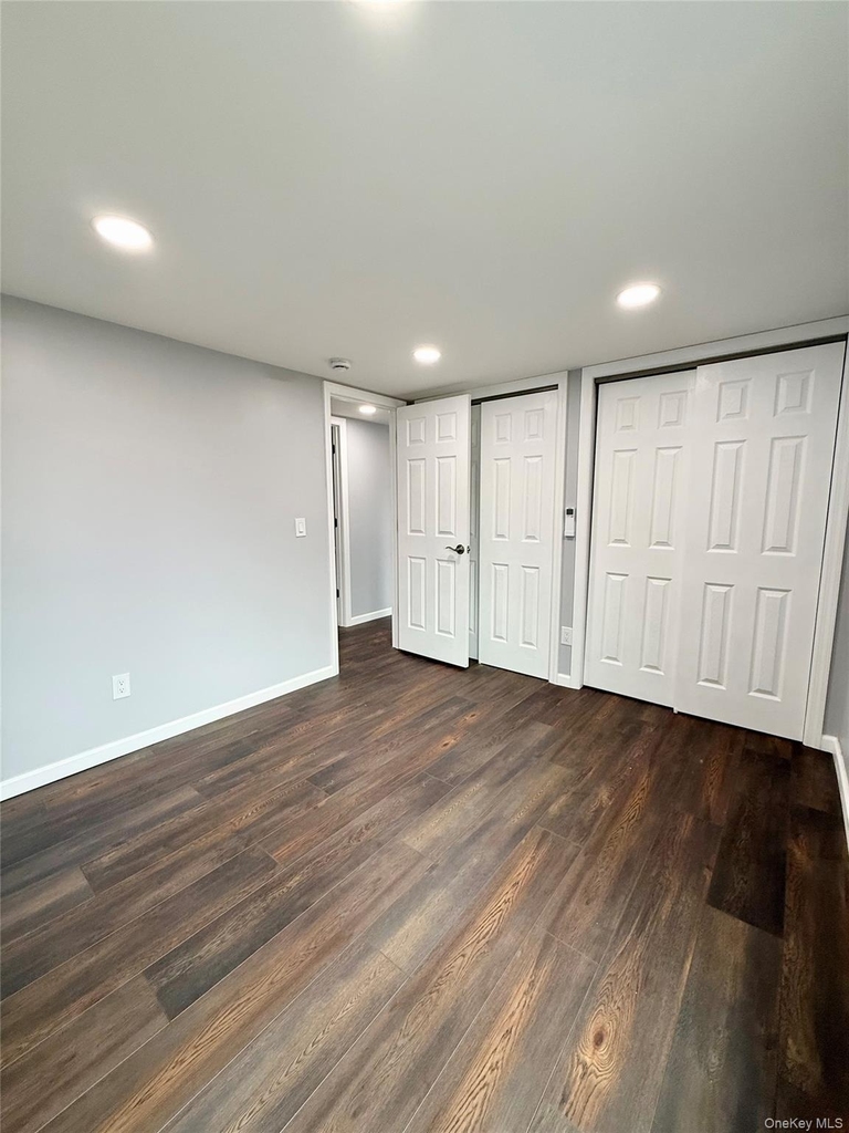 19 Lee Avenue - Photo 8