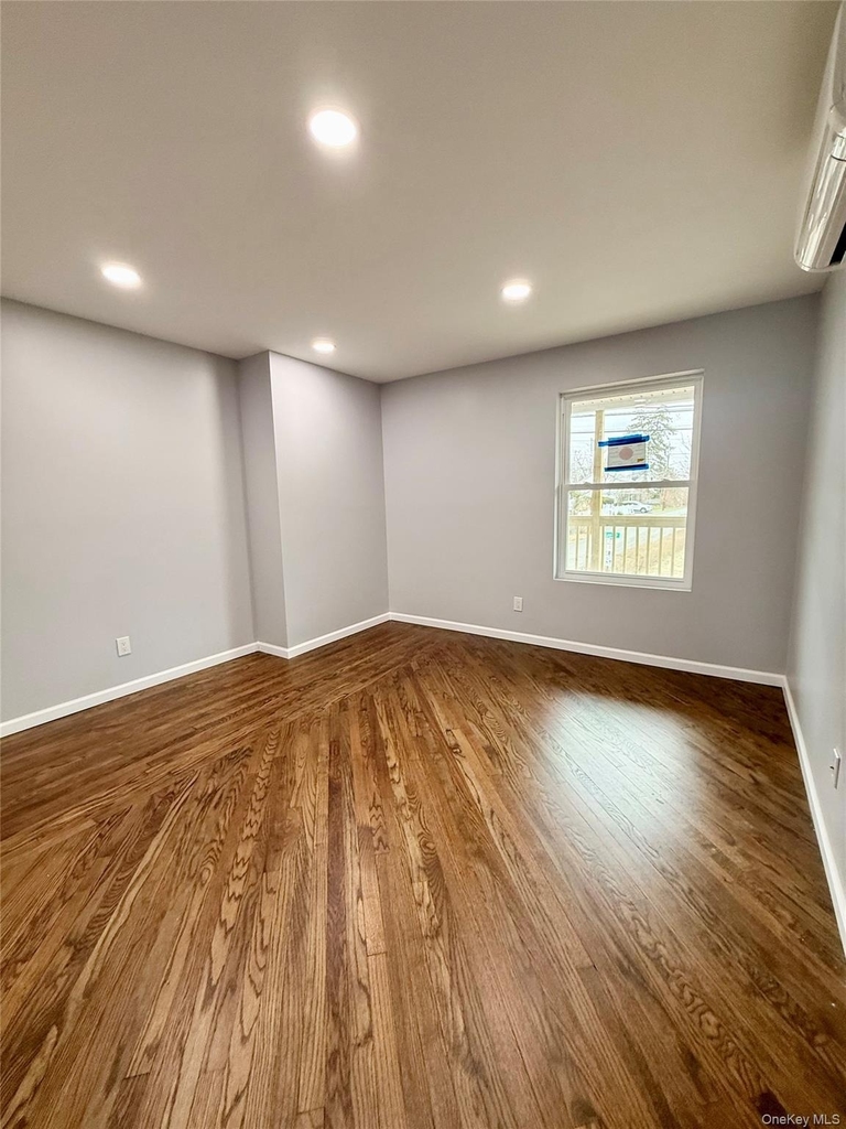 19 Lee Avenue - Photo 13