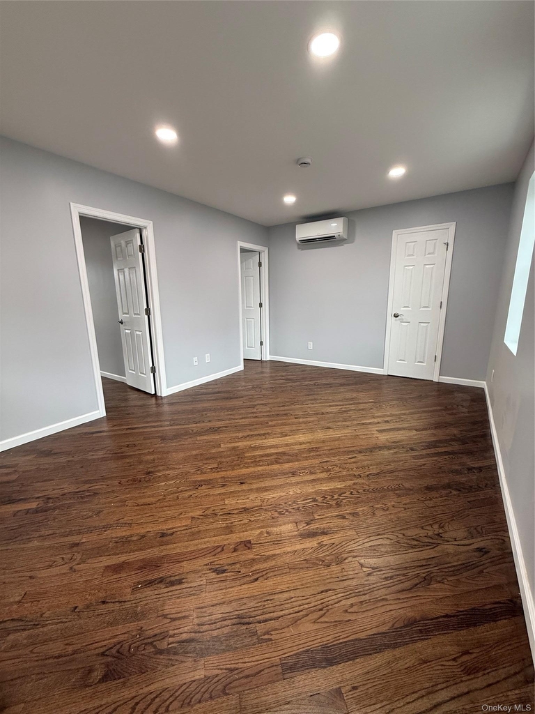 19 Lee Avenue - Photo 15