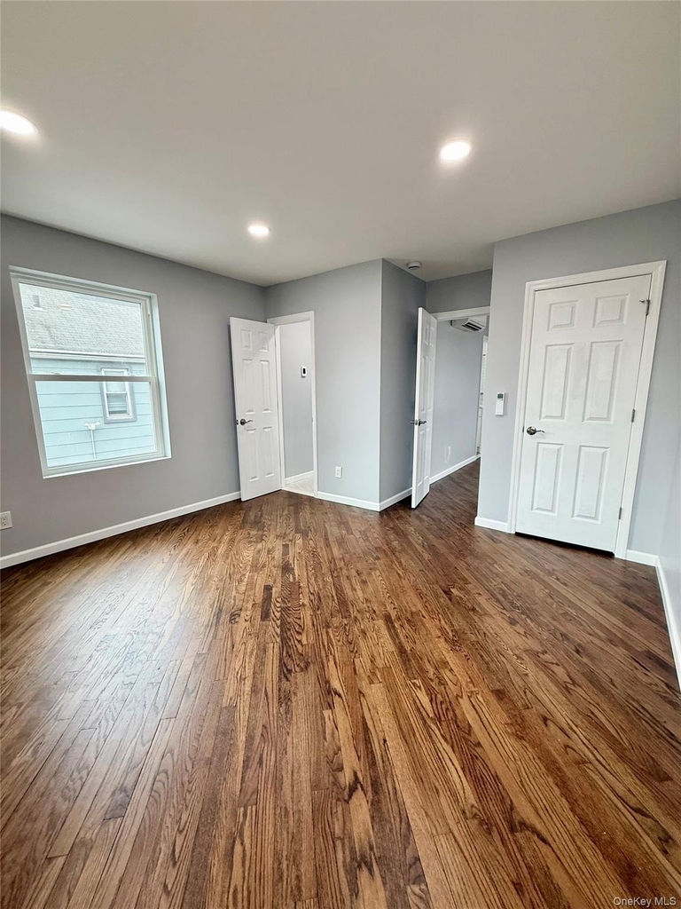 19 Lee Avenue - Photo 9