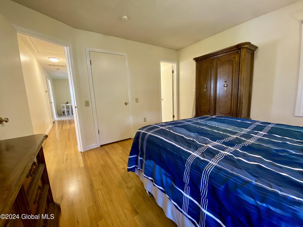 12 Lakewood Drive - Photo 8