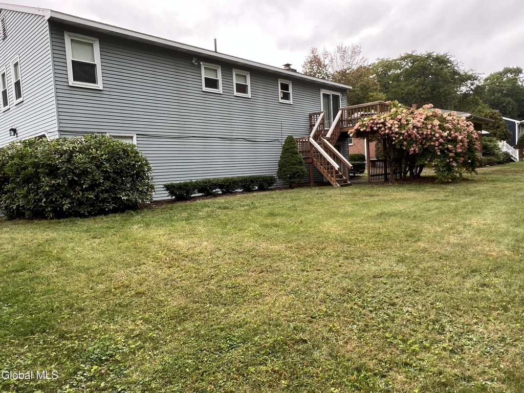 12 Lakewood Drive - Photo 49