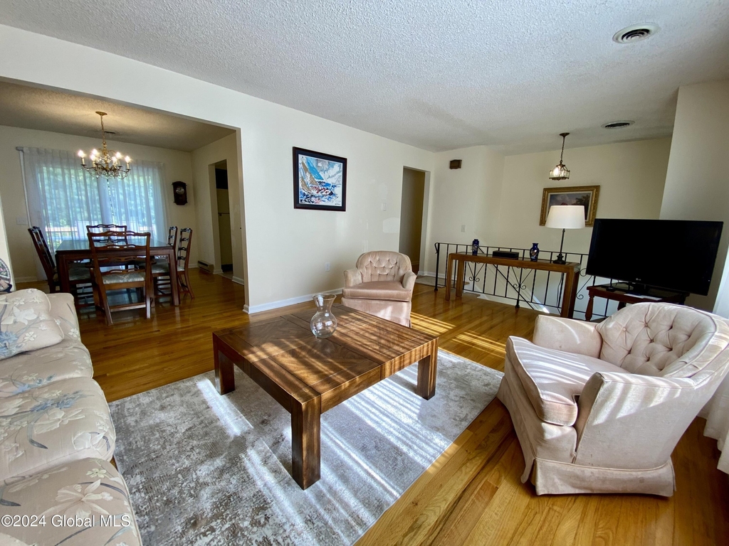12 Lakewood Drive - Photo 2