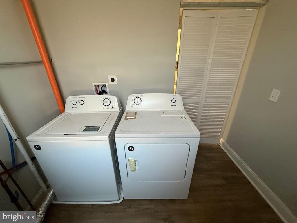 4028 W Girard Avenue - Photo 4