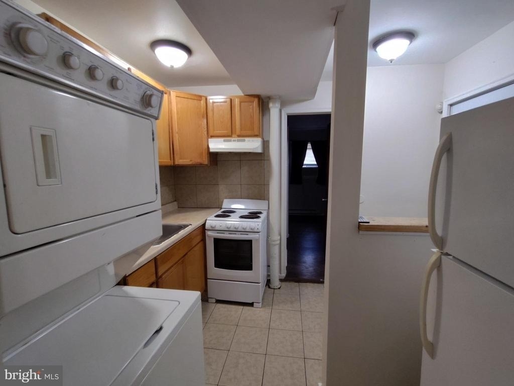 1607 Page Street - Photo 13
