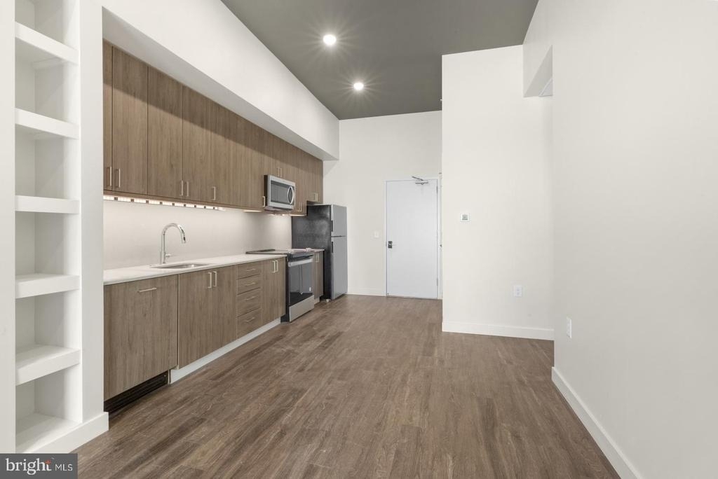 525 N 41st Street - Photo 5