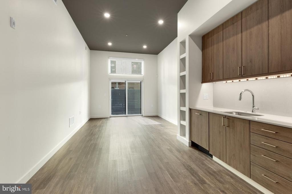 525 N 41st Street - Photo 7