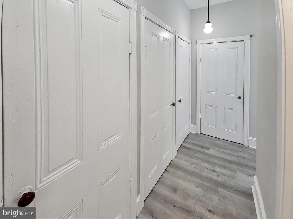637 N 32nd Street - Photo 32