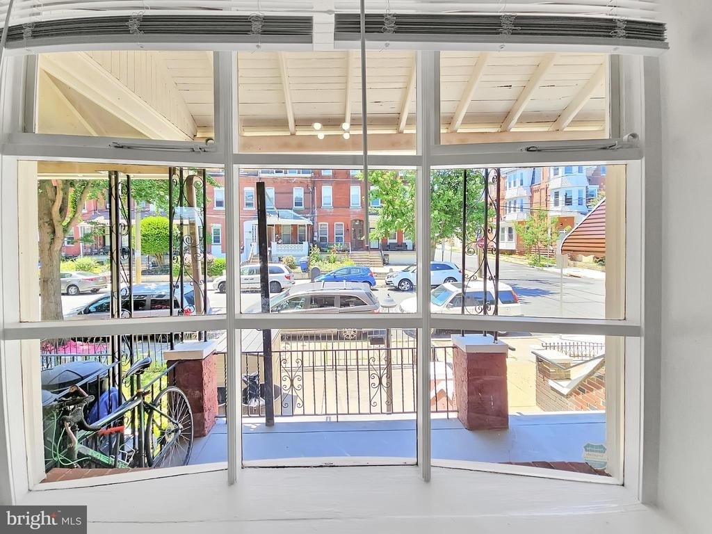 637 N 32nd Street - Photo 27