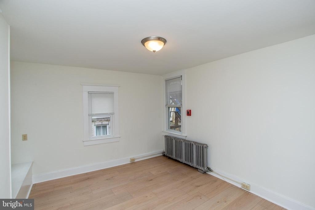 37 S 13th Street - Photo 16