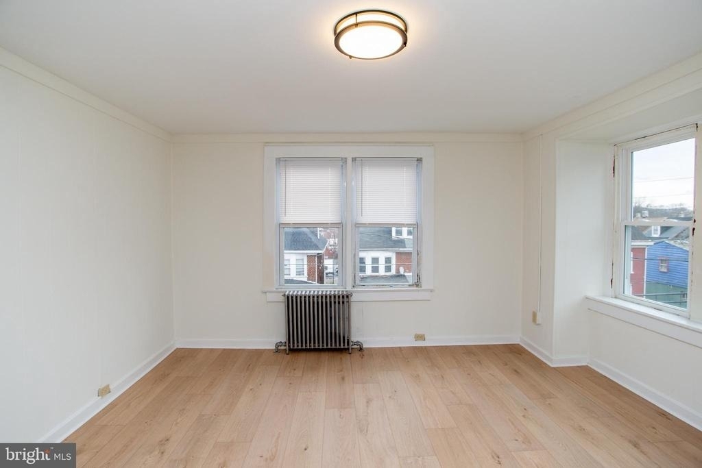 37 S 13th Street - Photo 4