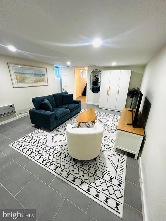 525 N Broad Street - Photo 11