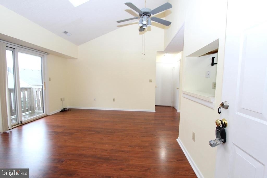 5012 Ravens Crest Dr - Photo 1