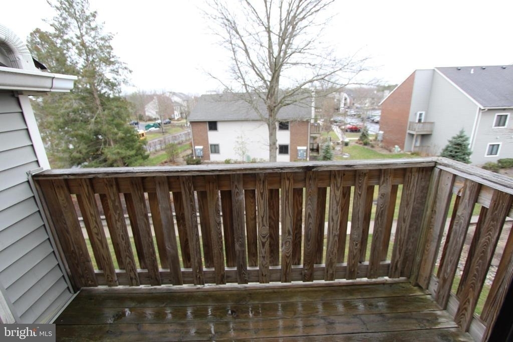 5012 Ravens Crest Dr - Photo 16