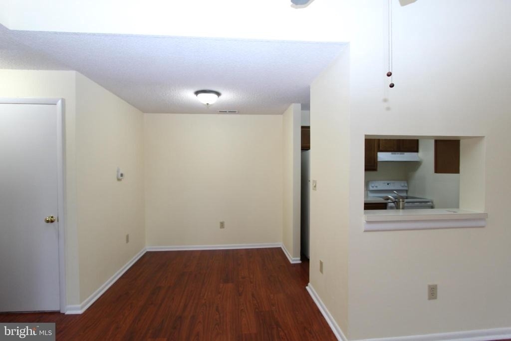 5012 Ravens Crest Dr - Photo 4