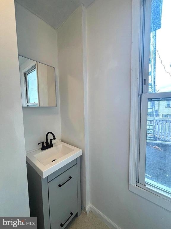 49 Hopkins Street - Photo 12
